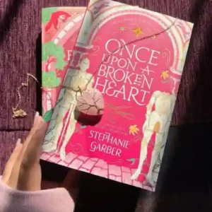 کتاب روزگار یک قلب شکسته جلد اول از سه گانه روزگار یک دل شکسته اثر استفنی گاربر